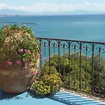 Lady Ida Bed and Breakfast